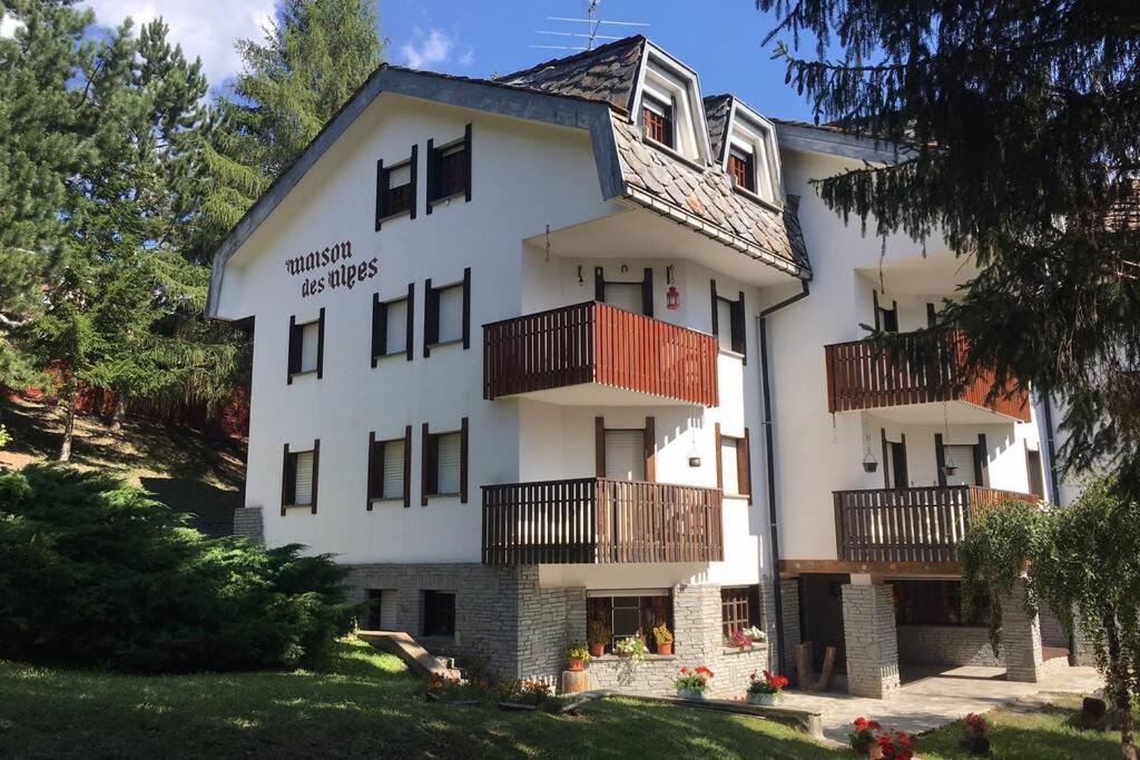 Maison Des Alpes Mansarda Sauze D'Oulx Exterior photo